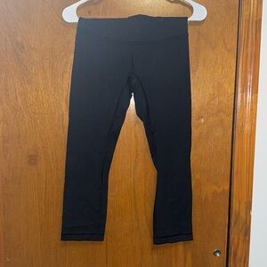 Lululemon Cropped Leggings - Size 4